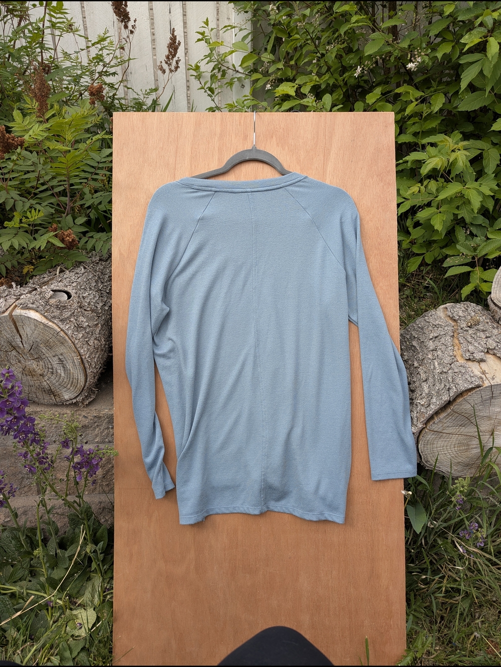 Banana Republic Cozy V-Neck Sweater Duo - Picture 10 of 17